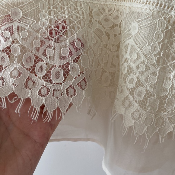 Lucky Brand Textured Sweater with Lacey Sheer Hem Sz Small w Measurements! - Picture 10 of 10